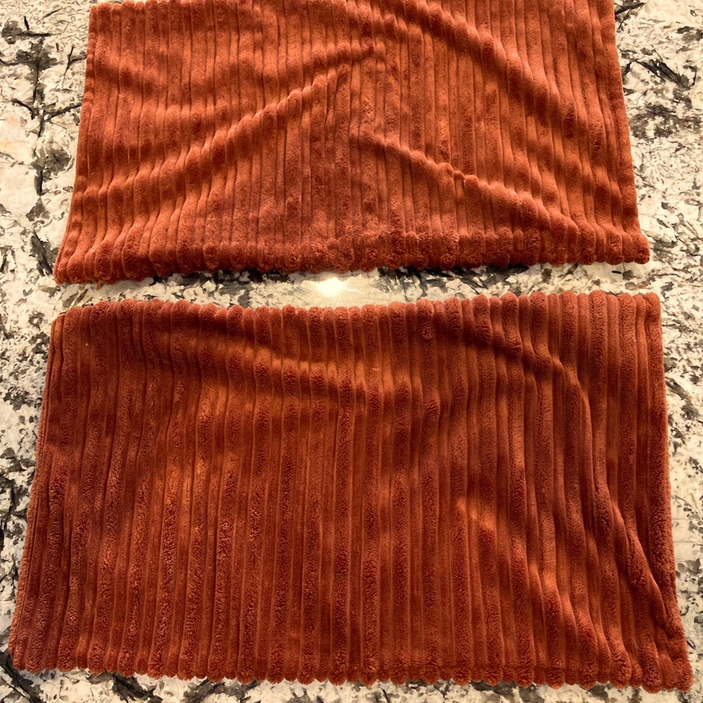 Rust colored lumbar pillow cases